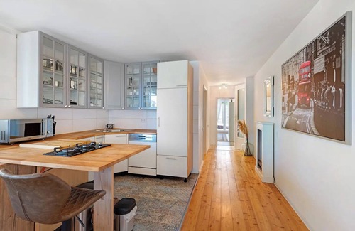 Balingen Apartment | Balingen apartment - comfort in a prime location