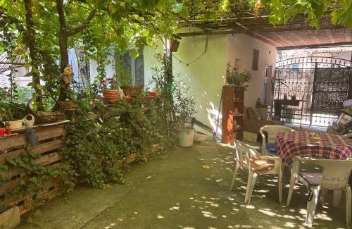 Skopje House | Balkan Rose Cottage