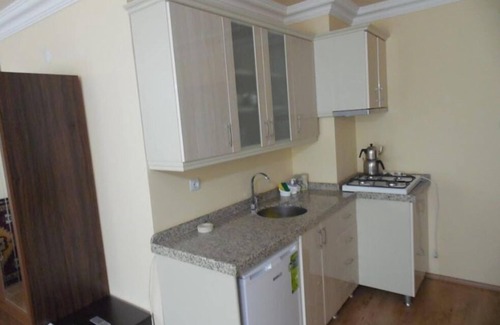 Macka Apartment | Balkon Pansiyon