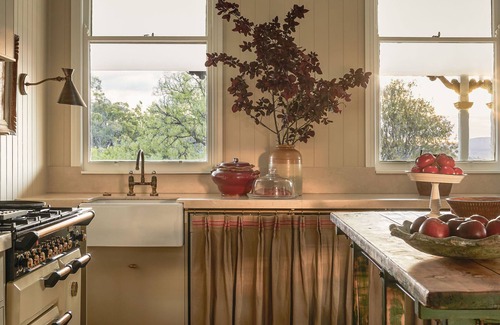 Ballandean Other | Ballandean Lodge -110-year-old grand Queenslander set on a 6 acre olive grove.