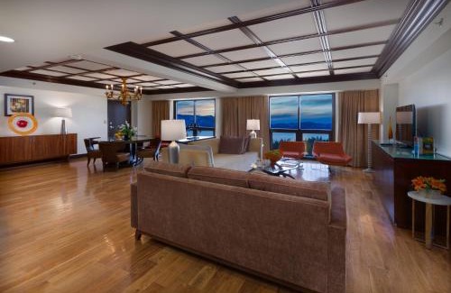 Stateline Resort | Bally's Lake Tahoe Casino Resort