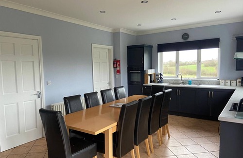 Cahore Ski Chalet | Ballygarrett Holiday Home