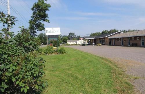 Tatamagouche Hotel | Balmoral Motel