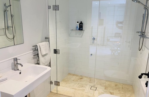 Mosman Apartment | Balmoral Salt Apartment 150m to Balmoral Beach