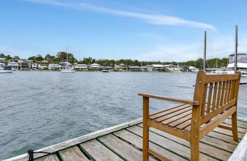 Balmoral House | Balmoral Waterfront Escape at Lake Macquarie
