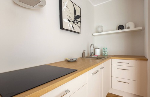 Siedlce Apartment | Baltic White Pearl Studio with Garden