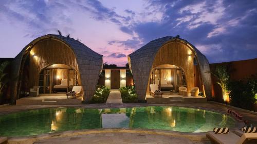 Dewi Sri Villa | Bamboo Estate Legian
