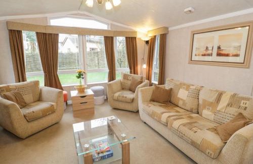 Brynteg House | Banadlen Lodge