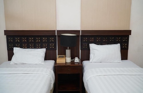 Ambarawa Villa | Banaran 9 Resort Hotel