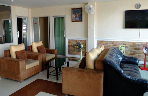Ban Chang Hotel | Banchang Apartment and Hotel