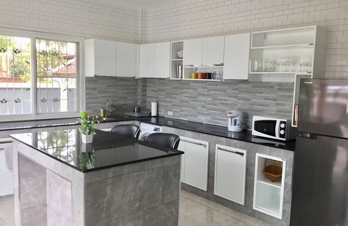 Bang Sare Villa | Bang Saray Luxury garden pool villa