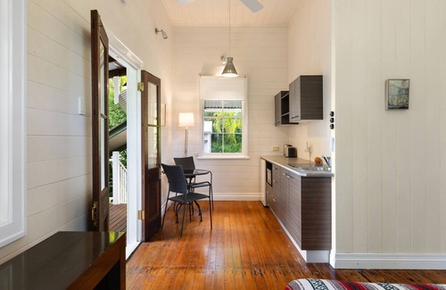 Possum Creek House | Bangalla - luxury hinterland retreat with pool