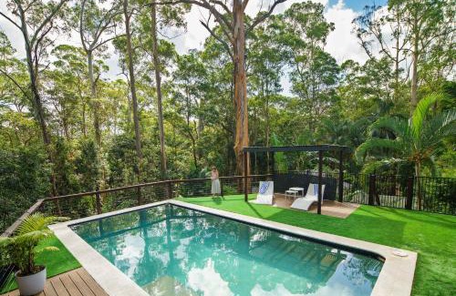 Buderim House | Bangalow Retreat in Buderim