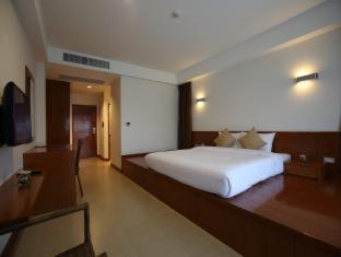 Ban Bang Saen Hotel | Bangsaen Heritage Hotel