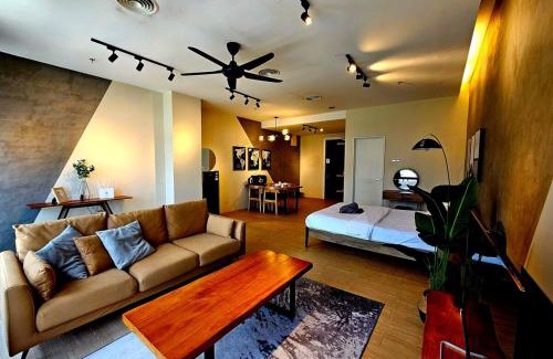 Taman Bukit Pantai Apartment | Bangsar Trade Centre - LRT access, near Mid Valley, University Malaya, Pantai Hospital, Bangsar