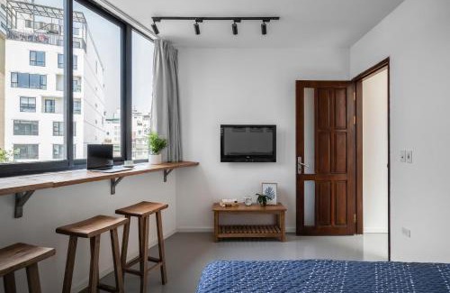 Hoan Kiem Apartment | bao cuon bay id di roi