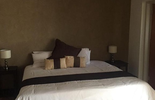 Lephalale Bed & Breakfast | Baobab Lane Lodge