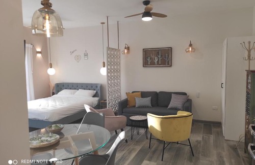 Ein Gedi Cabin | Bar suite