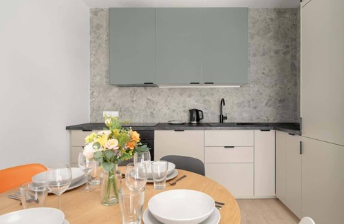 Jezyce Apartment | Barańczaka 3C | Modern Apartment | Parking