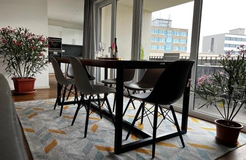 Bruhlervorstadt Apartment | Barbarossa Suite