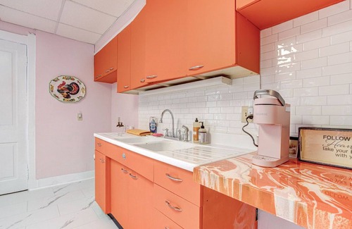 Bellefonte Apartment | Barbie Dream Apartment 11 miles from PSU