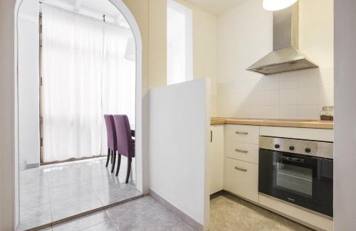 Sants Apartment | Barcelona Just Like Home