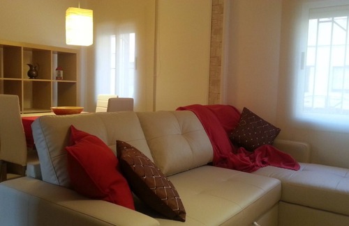 Viladecans Apartment | Barcelona-style airport