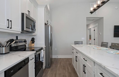 Corolla Village Condo | Barefoot Bliss - Single Level Steps to the Beach