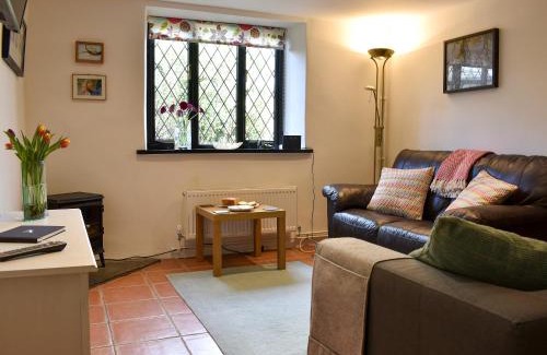 Tiverton House | Barn Court Cottage