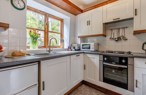 Felindre House | Barn End - Three Bedroom House, Sleeps 5