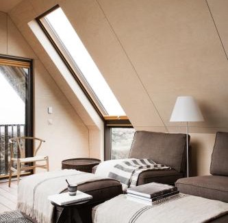 Stokkseyri Cabin | Barn house by the sea