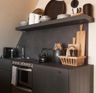 Stokkseyri Cabin | Barn house by the sea