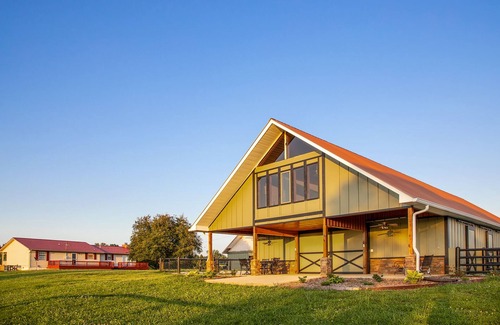 Big Creek House | Barn Loft Apt 2 with Lake & Mountain views & custom wood accents through out.