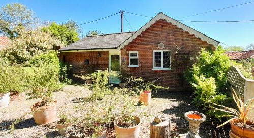 Haveringland House | Barn Owl Cottage