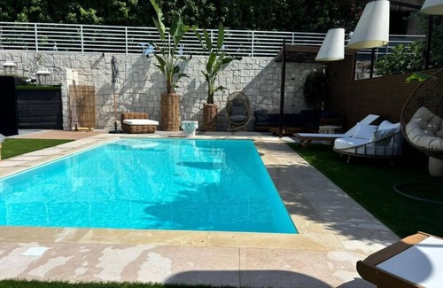 Cercola Bed & Breakfast | Barneys Club B&b