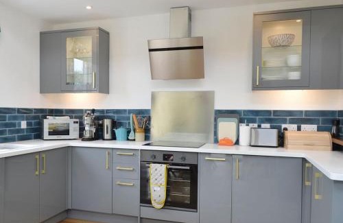 Ardfern House | Barrach