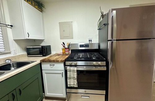 Kirksville Cottage | Base Camp Cottage