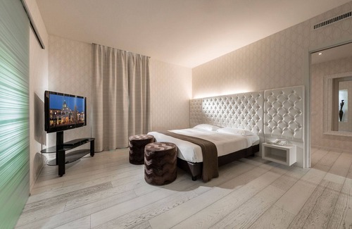 Noventa di Piave Hotel | Base Hotel