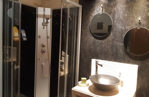 Peyrolles-en-Provence House | Bastide Cedrea