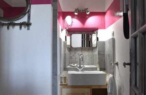 Roussillon Bed & Breakfast | Bastide Des Demoiselles
