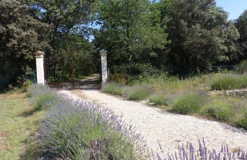 Richerenches Villa | BASTIDE Neissoun