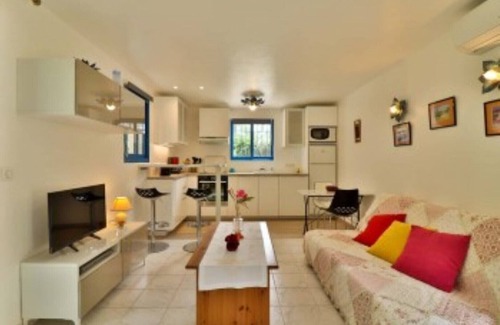 Peymeinade Cottage | Bastides de la Cardelle in GRASSE-PEYMEINADE