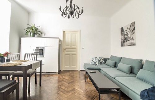 Donji Grad Apartment | BASTINICA Superior Ap ZAGREB, OldTown, CityCenter