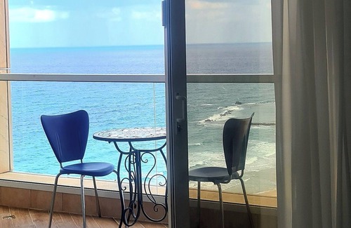 Bat Yam Apartment | Bat Yam CenternFree parking!n Leonardo building.