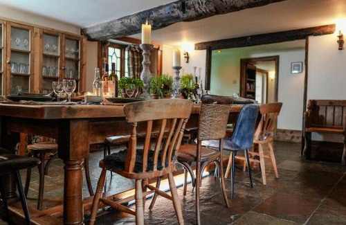 Aller House | Bath House