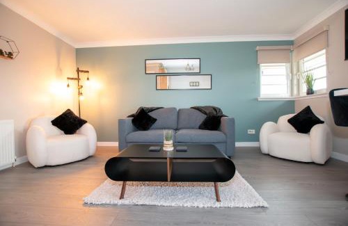 Bathgate Apartment | Bathgate Penthouse near Edinburgh
