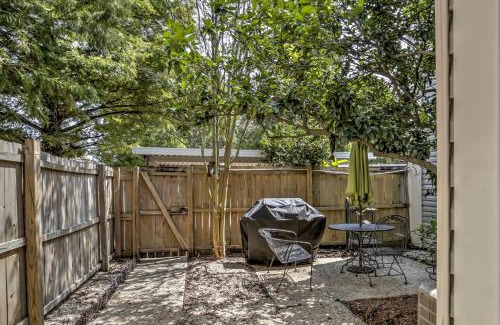 Westminster House | Baton Rouge Townhome with Pool Access - 7 Mi to LSU!