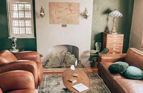 Menlo Park House | Battiss Guest House