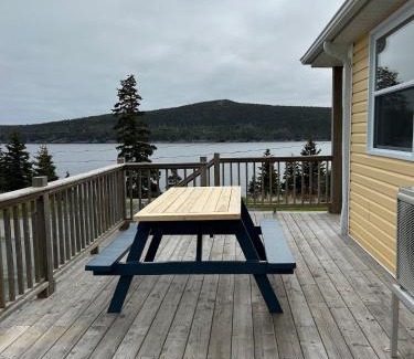 Bay Bulls House | Bay Bulls Waterfront Steps Totrail & Boat Tours!