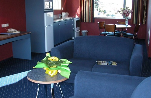 Timaru Hotel | Bay City Motor Lodge